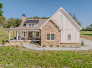 818 Sophie Dr, Greenback, TN 37742