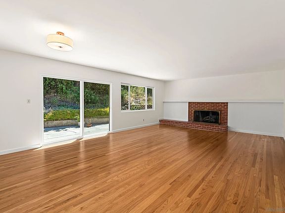3rd image of 5295 Joan Ct