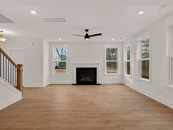 4th image of 8602 Connor Ct