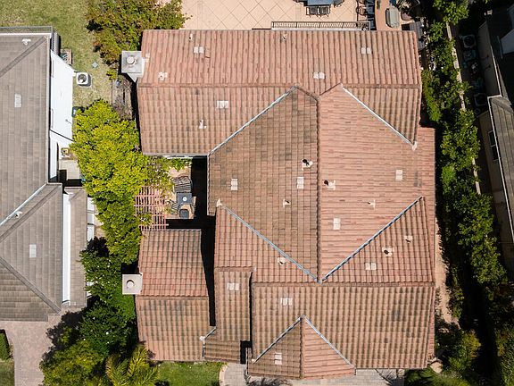 5th image of 1508 Warmsprings Ave