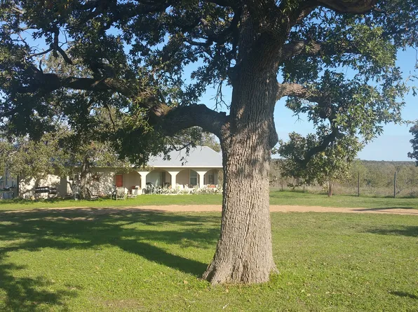 458 Pope Bnd S, Cedar Creek, TX 78612