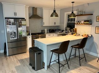 30 Cameron Ave, Cambridge, MA 02140