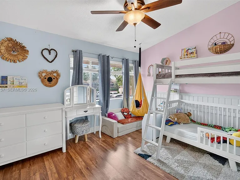 4250 SW 70th Ter — Photo 27