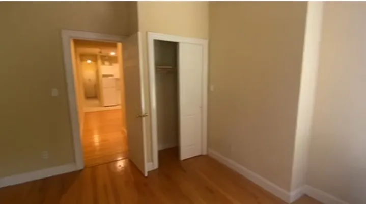 Rented by Manhattan Dwelling Corporation | media 19