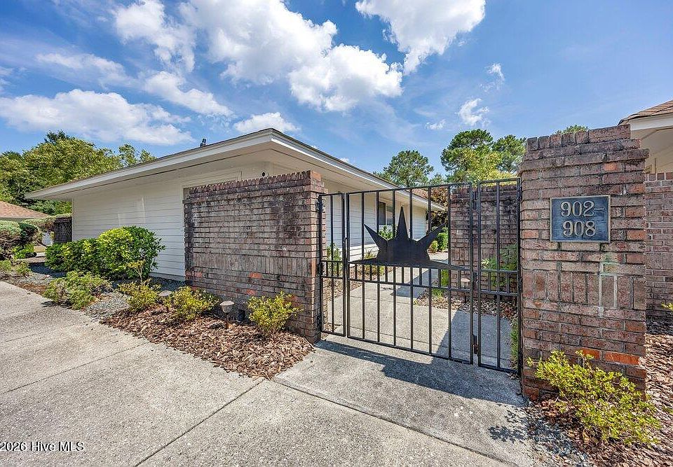 1st image of 908 Summerlin Falls Court