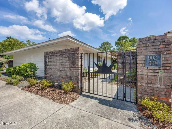 908 Summerlin Falls Court, Wilmington, NC 28412