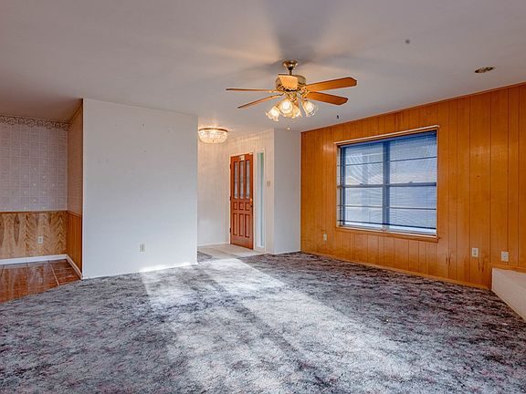 5th image of 2212 E 13th St