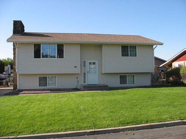 1st image of 4218 E Jackson Ave