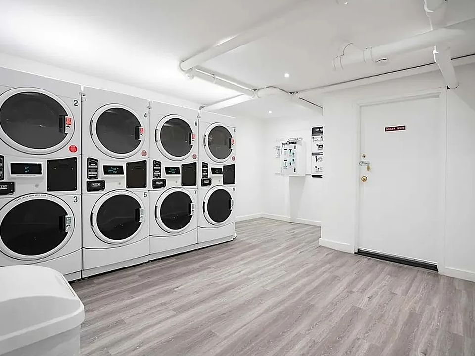 1st image of 145 W 10th St #6