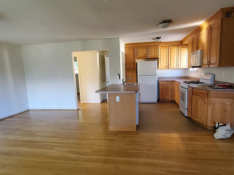 Great room / Kitchen