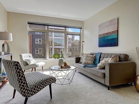 4th image of 1610 Belmont Ave APT 503