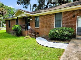 1 Moon River Dr, Savannah, GA 31406