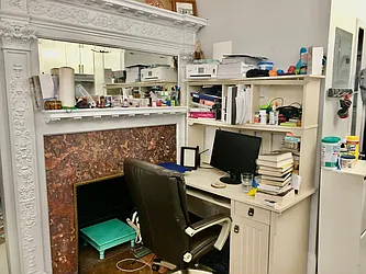 Rented by R New York