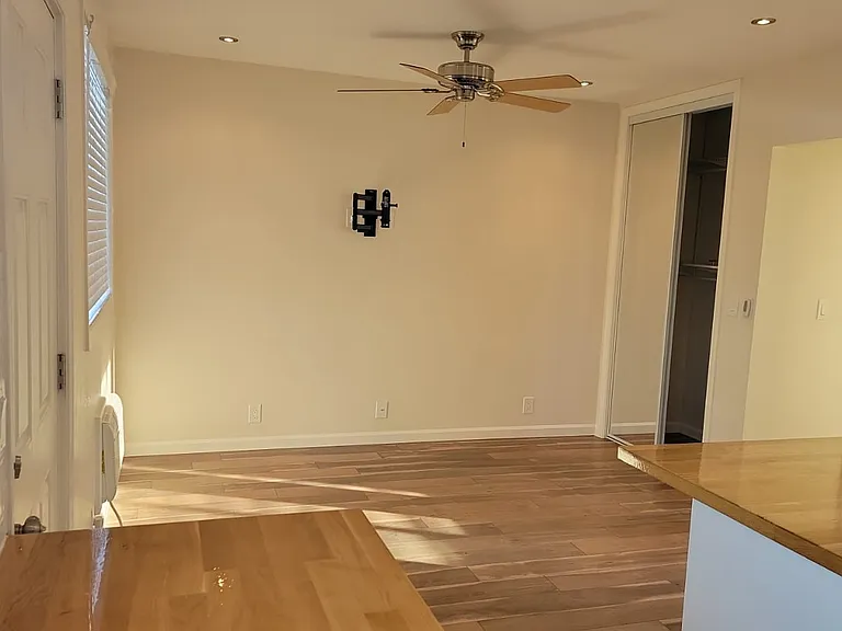 5318 Cedar Ave #5334 — Photo 6
