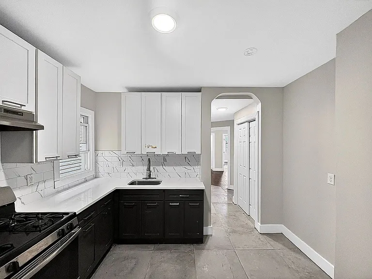 44 Clifford St #1 — Photo 7