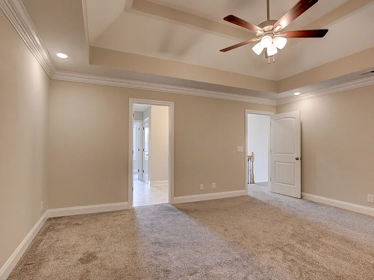 230 Cotoneaster Ln — Photo 74