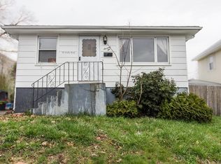 72 Farrar Ave, Worcester, MA 01604