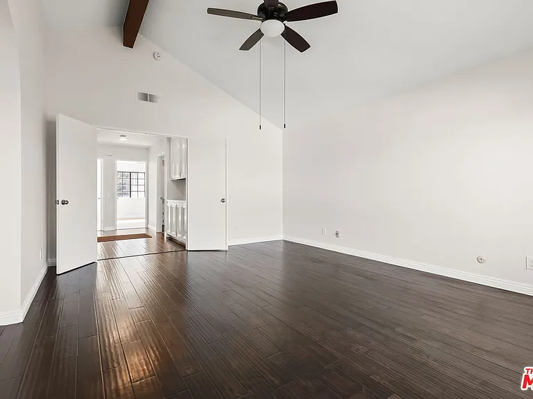 6501 Bradley Pl — Photo 32