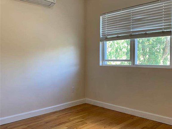 5th image of 816 Clintonville St #1F