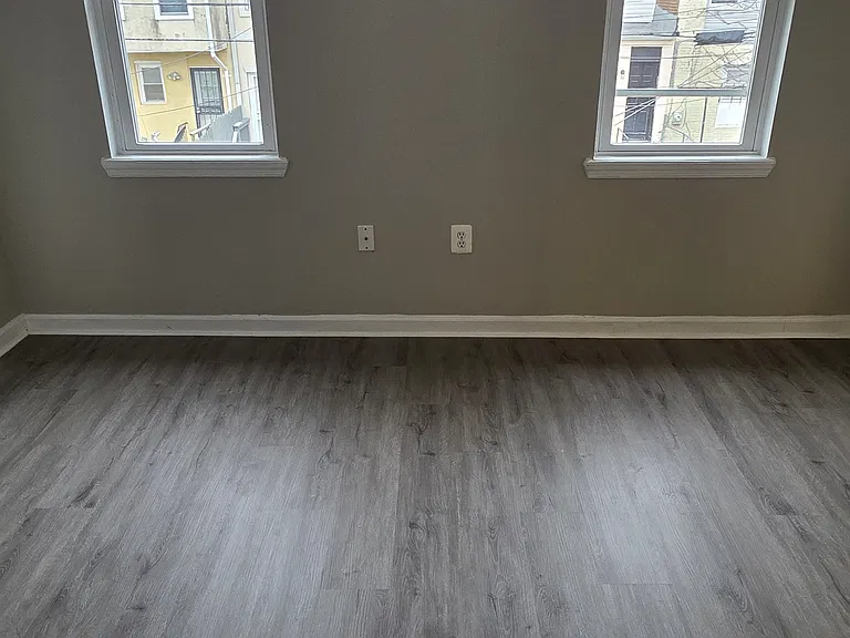 420 N Montford Ave — Photo 8