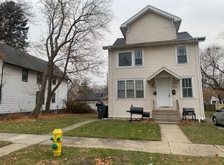 608 Sunderlin St #2, Waukegan, IL 60085
