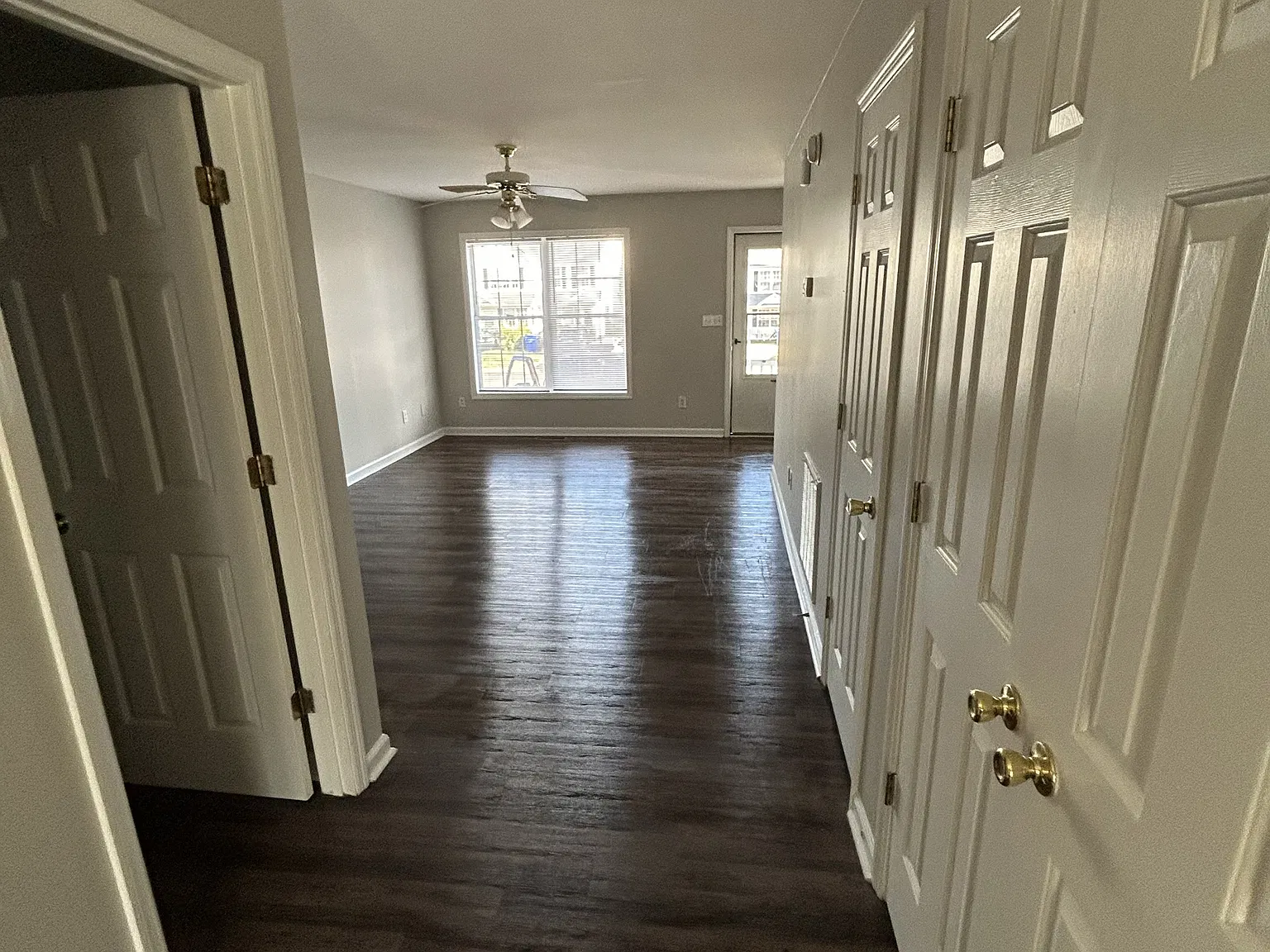 2 bed, 2.5 bath, 1088 sqft, $1,475 — Photo 4