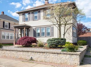 19 Calaman Rd, Cranston, RI 02910