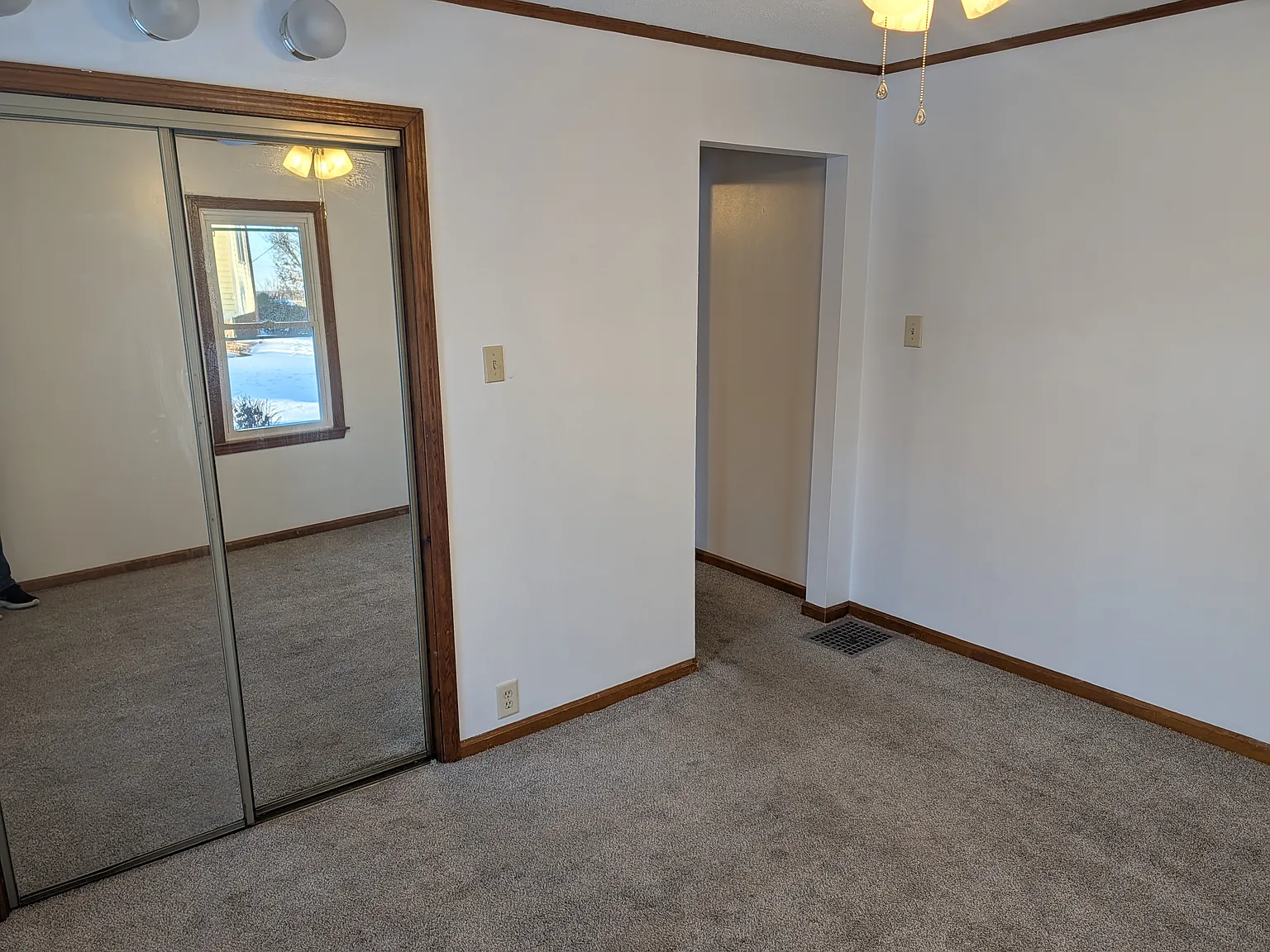 St. Clairsville 126 Jepson Ave — Photo 2