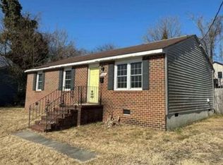 1341 Farmer St, Petersburg, VA 23803