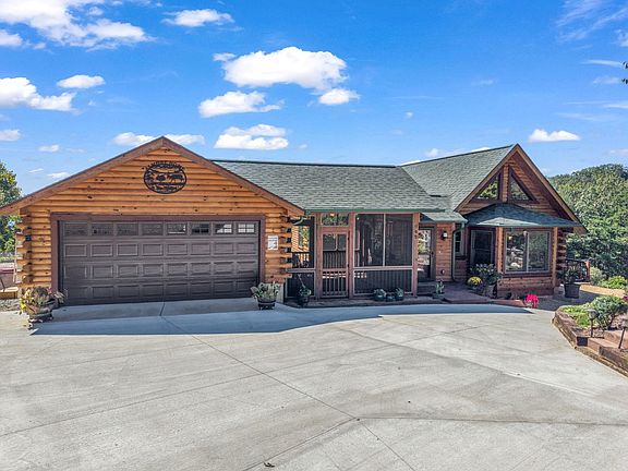4th image of 762 Valleyview Dr