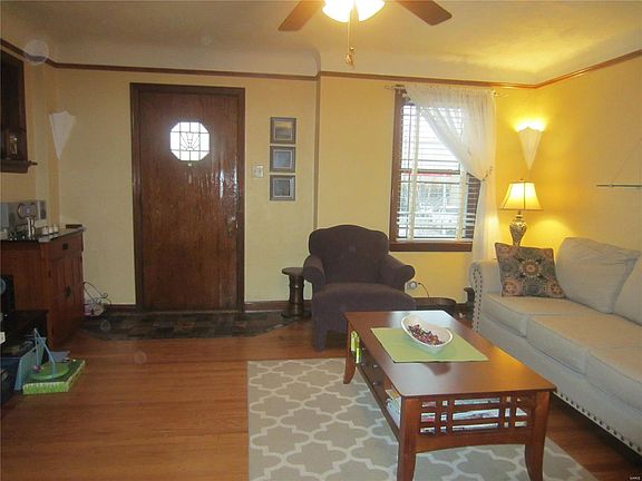 2nd image of 4325 Loughborough Ave