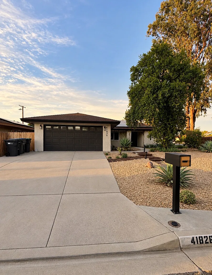 4 bed, 1750 sqft, $3,200 — Photo 1