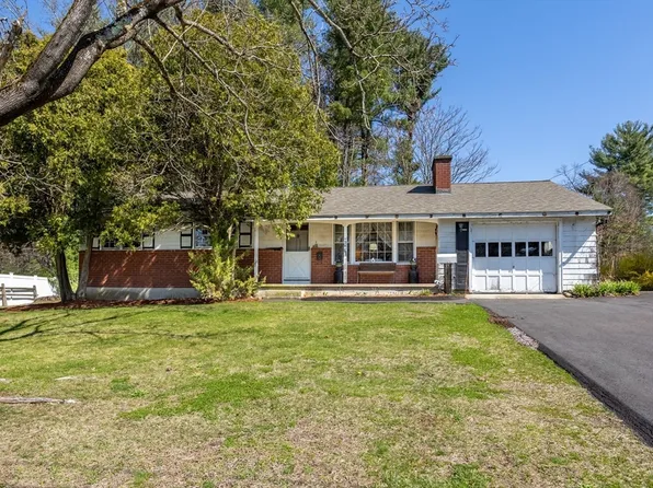 7 Biscayne Dr, Chelmsford, MA 01824
