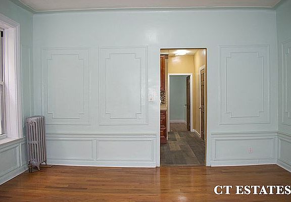 4th image of 734 Snediker Ave APT 1F