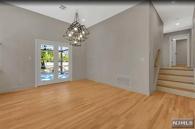 22 Greentree Ter — Photo 6