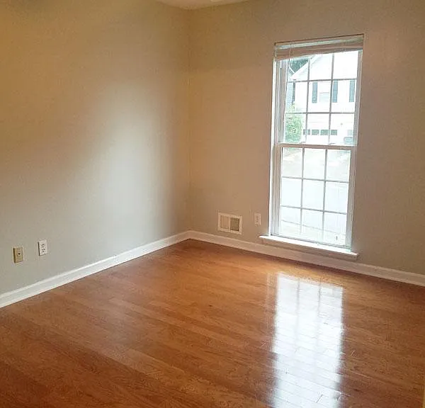 2490 Waterford Park Dr — Photo 12