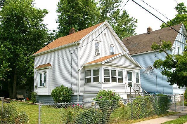 1st image of 362 Baraga St
