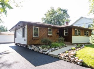 802 Read St, Lockport, IL 60441