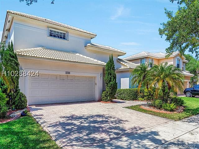 1st image of 17084 NW 16th St