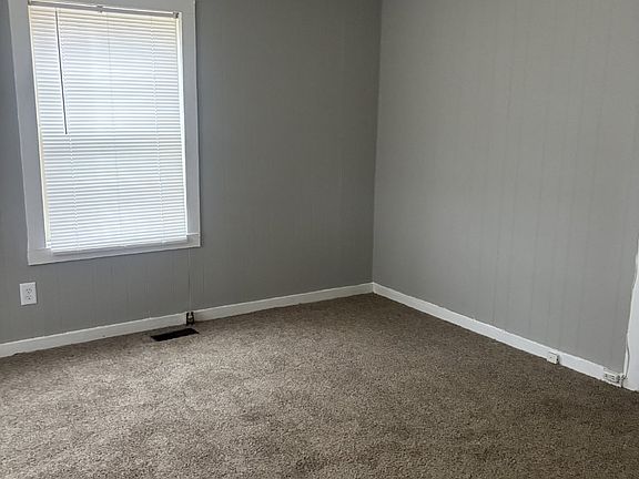 2nd image of 682 Arms Dr