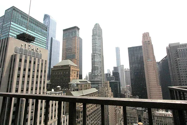 Rented by Town Residential | media 21