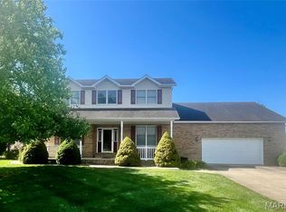 9688 Mallard Dr, Mascoutah, IL 62258