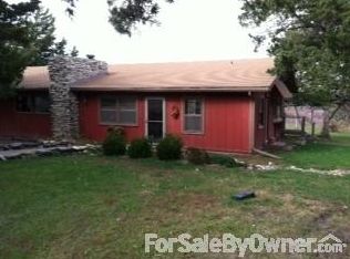 7308 Redbud Dr, Manhattan, KS 66503