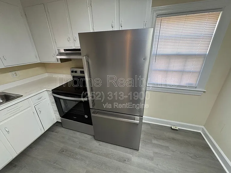 3924 Sunset Ave — Photo 7