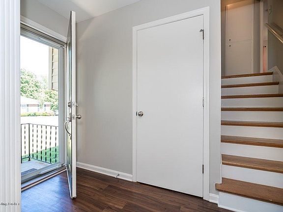 5th image of 3708 Sourwood Ct