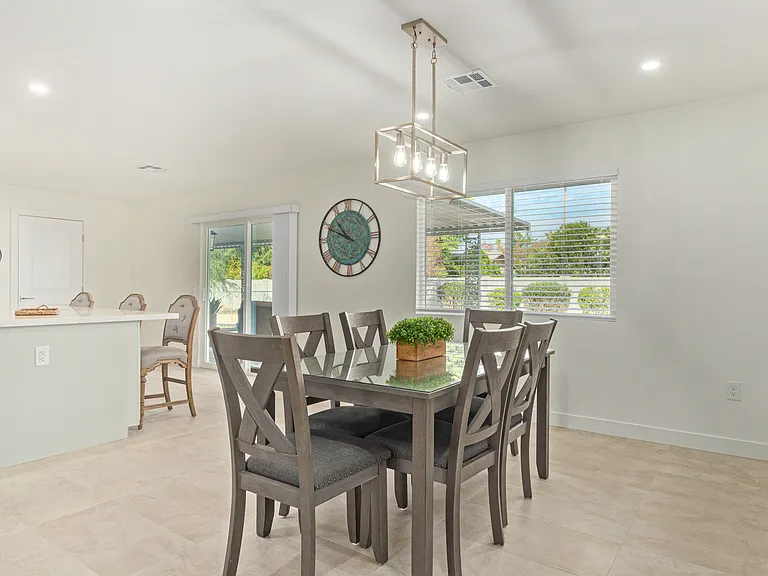 9830 W Evergreen Dr — Photo 10