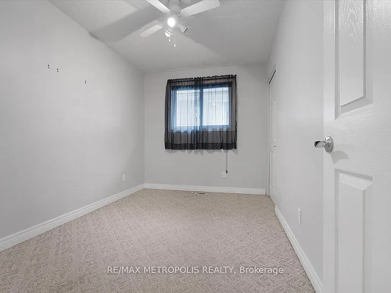 23 Silver Aspen Cres #MAIN — Photo 22