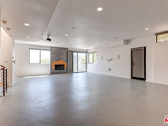 5th image of 2216 Bancroft Ave