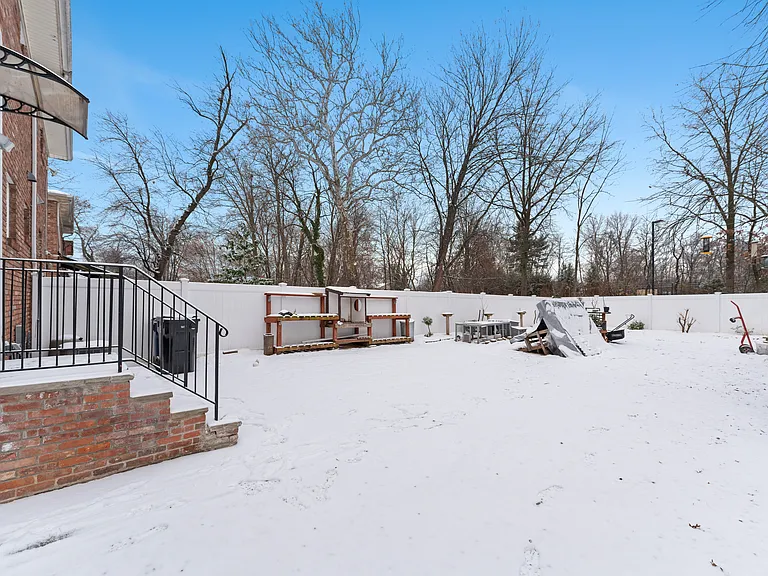 57 Terrill Rd — Photo 21