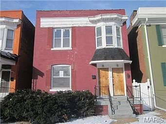 1st image of 945 Catalpa St